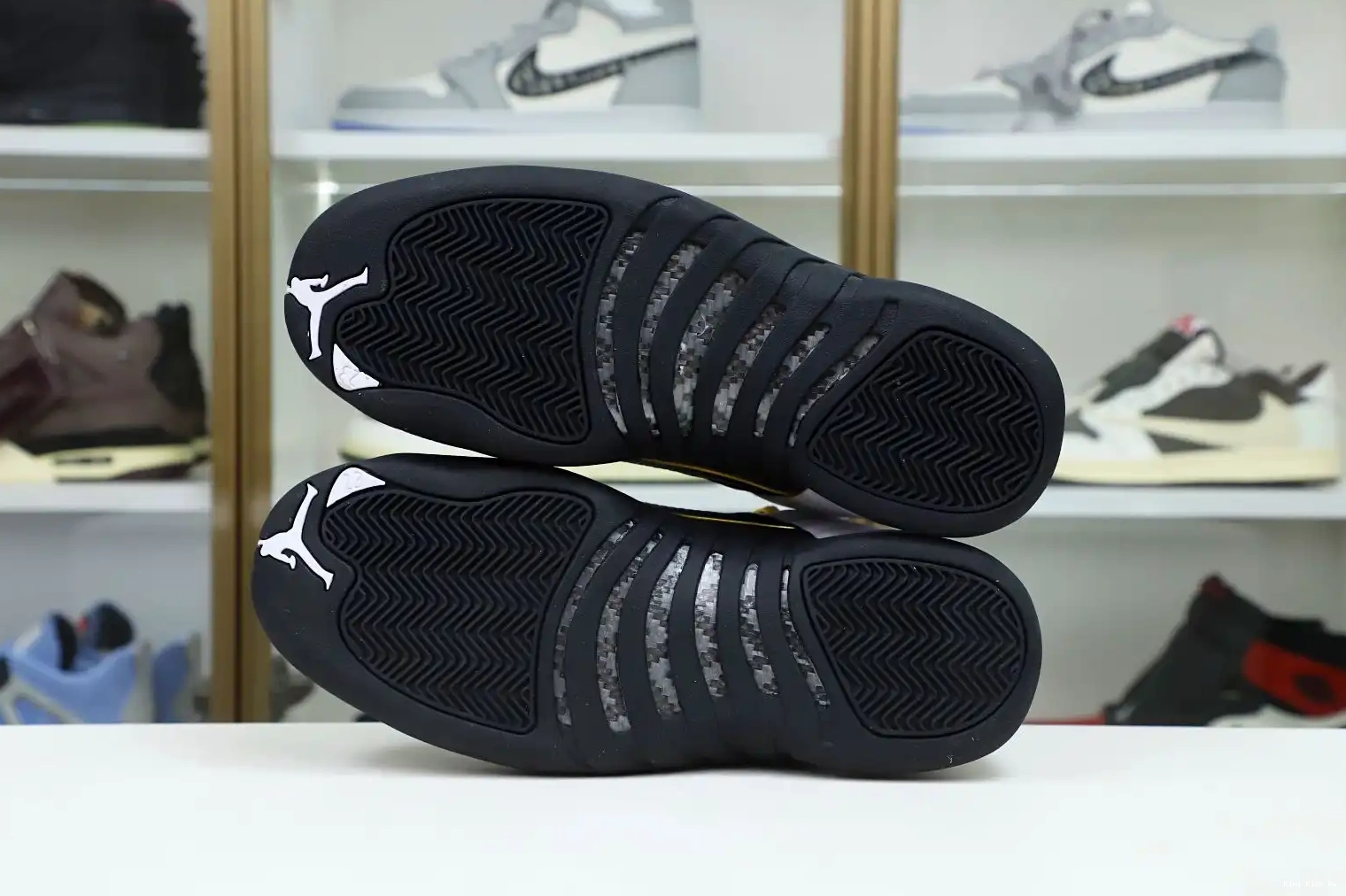 AIR RETRO 12 Kimikick 'ROYALTY' JORDAN 0326
